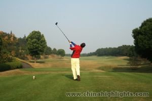 Golf Playing in Guilin Landscape Golf Course